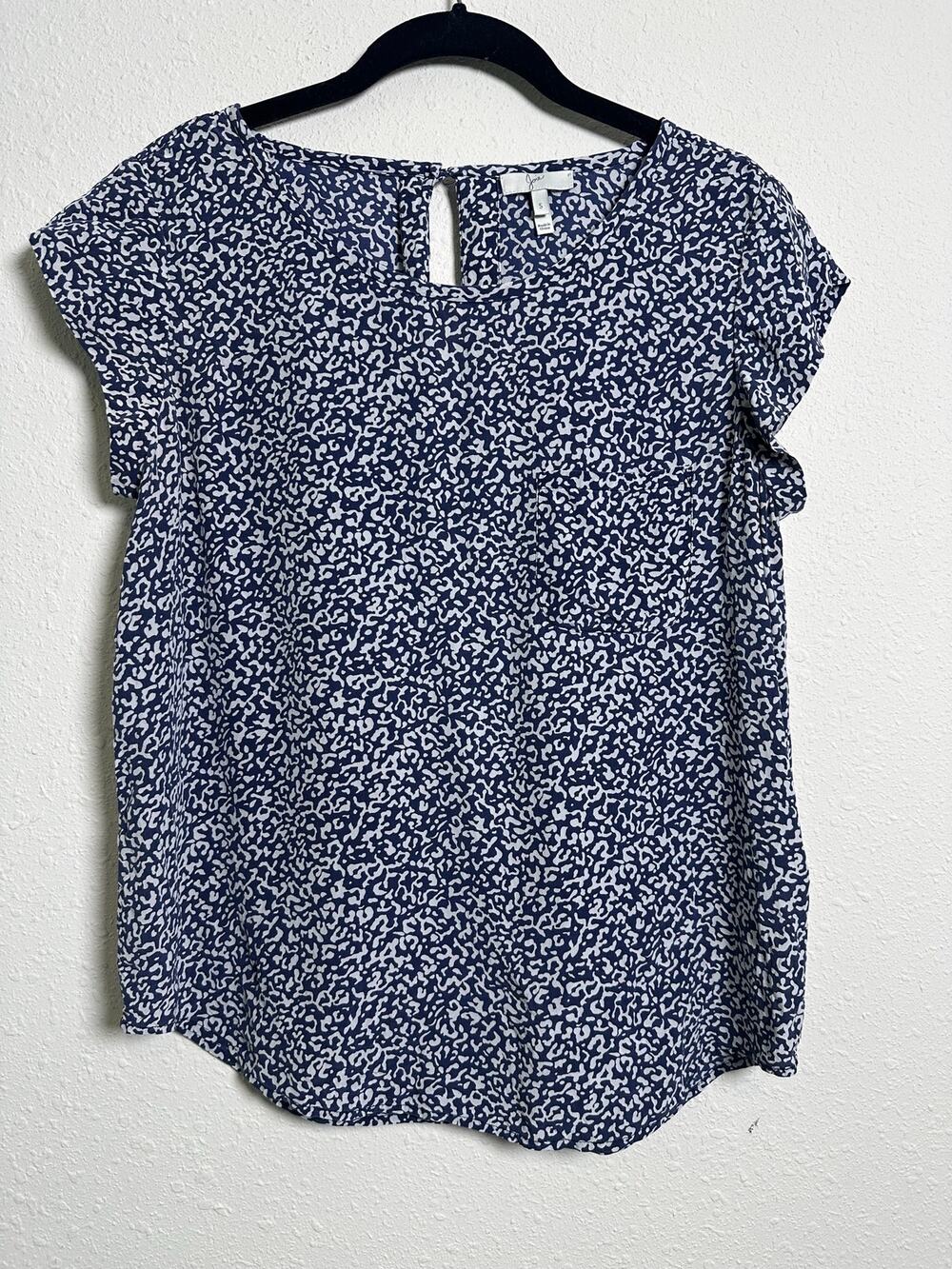 Joie 100% Silk short-sleeve patterned blouse.